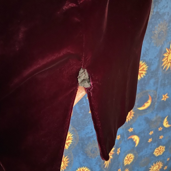 Velvet 2 piece Sunny Choi dress and jacket - Picture 8 of 14